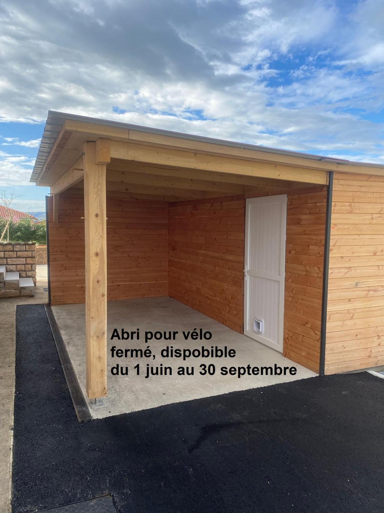 Studio Chez L'Habitant Avec Piscine Commune Grieges Zewnętrze zdjęcie